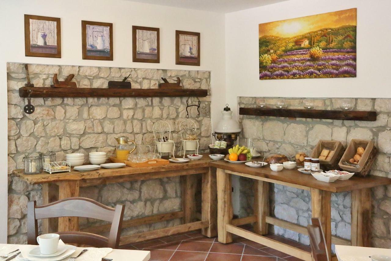 FontanafreddaLa Fonte住宿加早餐旅馆 外观 照片